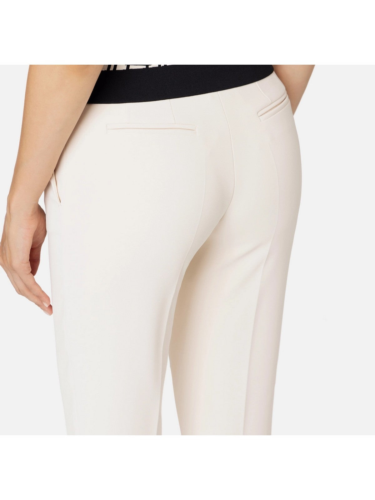 ELISABETTA FRANCHI Pantalons pour femmes PA05447E2 193 Blanc