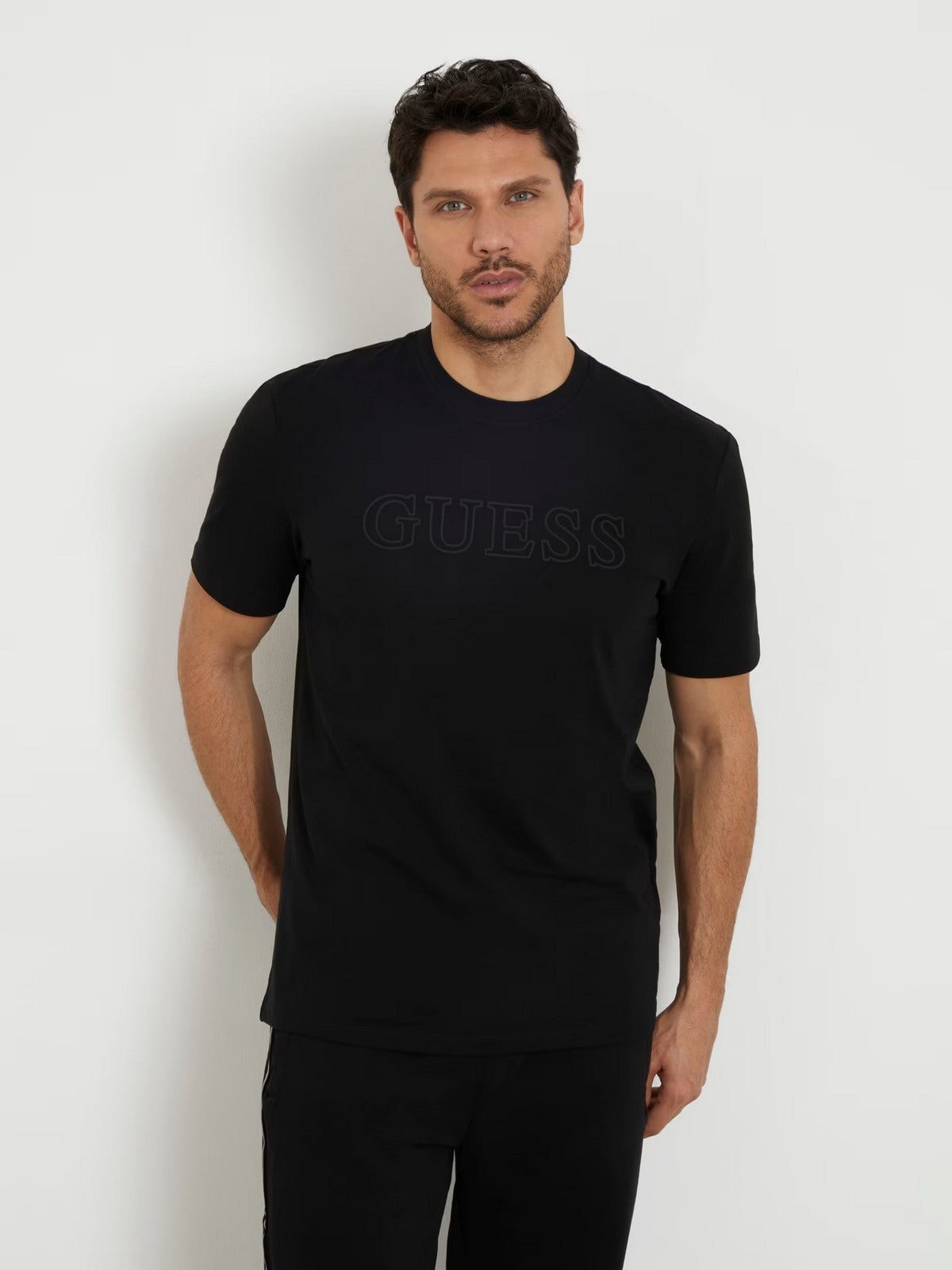 GUESS SPORT Hommes SS ALPHY T-SHIRT Z2YI11 J1314 JBLK Noir