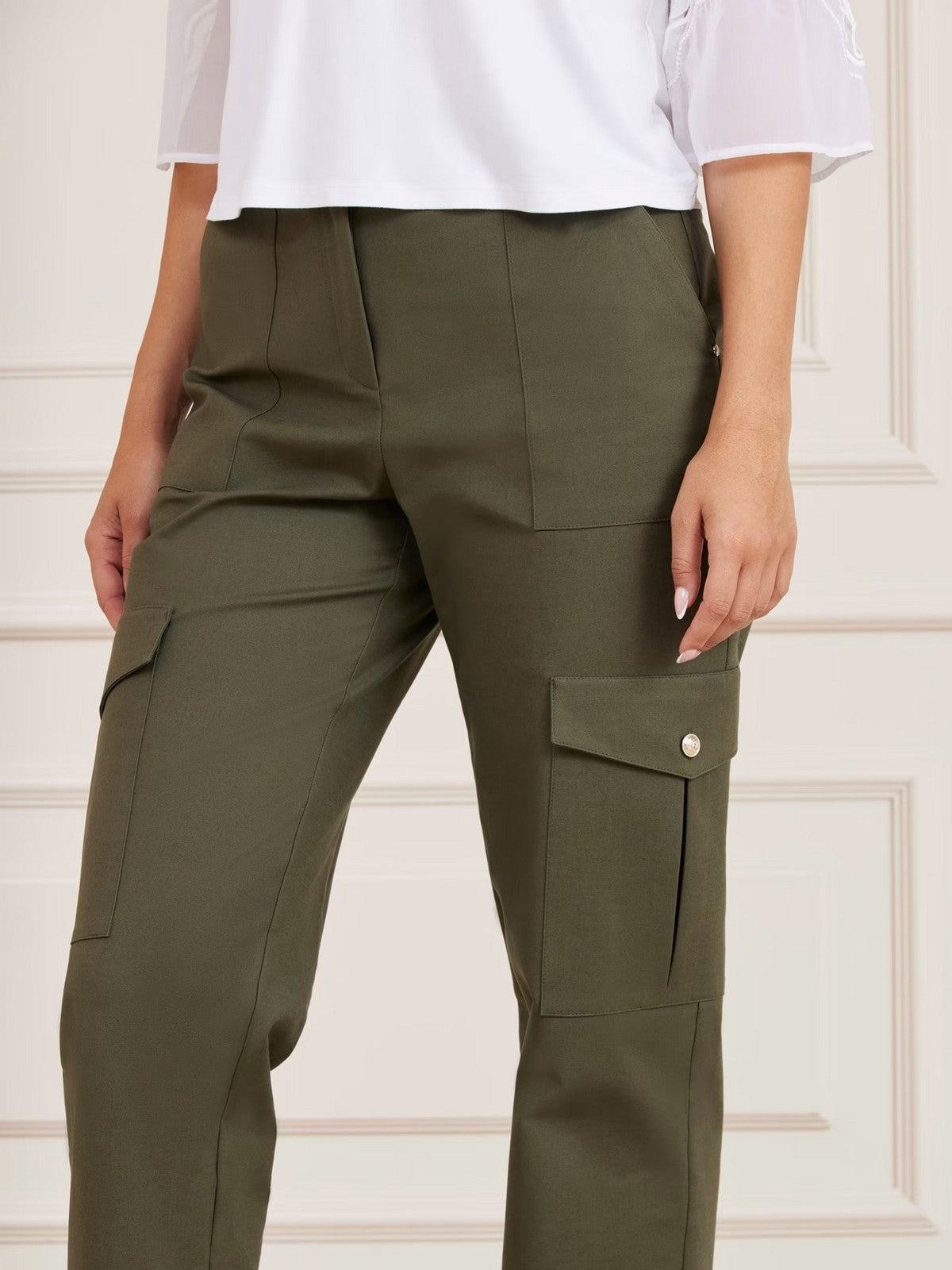 MARCIANO Pantalon cargo Alice pour femme 4YGB16 7124A G8F6 Vert